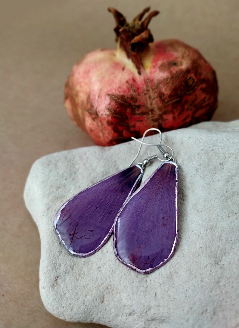 Dangly hibiscus earrings, Pressed flower earrings, Bohemian purple plant jewelry, Preserved flower gift, Real dry petals earrings for mother image 10