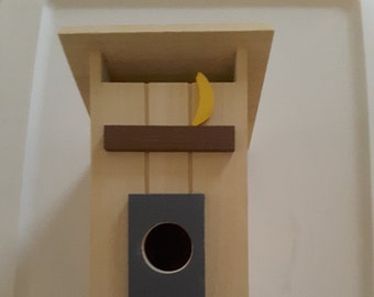 Vintage Outhouse Birdhouse