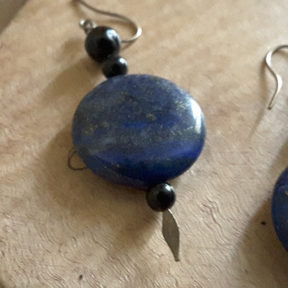 Blue lapis lazuli and jade drop earrings - image 5