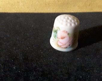 Vintage Nicland 70s signed handpainted thimble