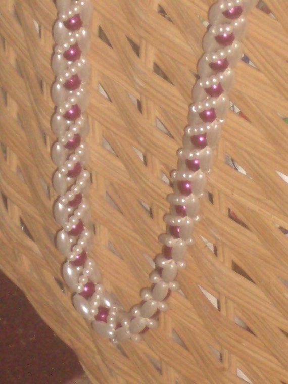 Vintage NATIVE WOVEN pearl bead NECKLACE - image 2