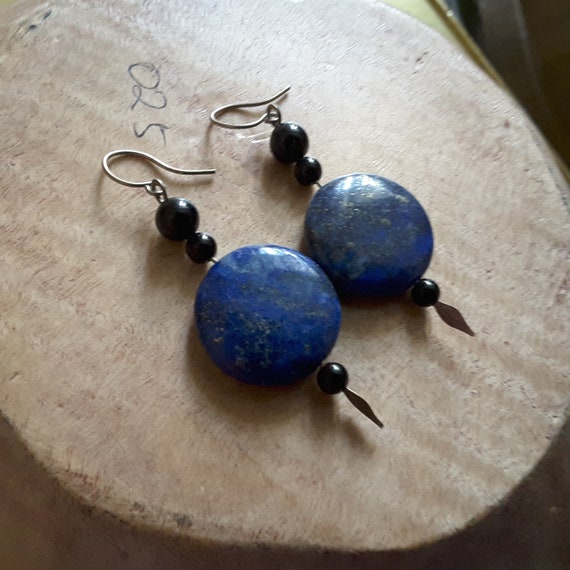 Blue lapis lazuli and jade drop earrings - image 2