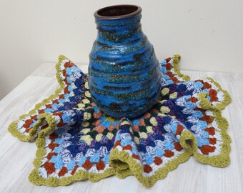 Ruffle octagonal crochet doily runner mat pad table placemat folk style granny square small table cloth wool fall autumn orange stripe blue