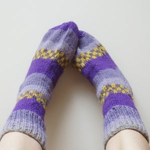 Purple gray yellow Socks Stockings hand knitted Leg warmer Christmas size 7 8 9 handmade unisex boy girl Wool woman scandinavian geometric image 3