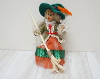 Good luck kitchen witch Halloween doll handmade hanging ornament with broom felt hat beautiful home decor art figurine hand sculptured small
