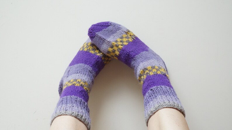 Purple gray yellow Socks Stockings hand knitted Leg warmer Christmas size 7 8 9 handmade unisex boy girl Wool woman scandinavian geometric image 2