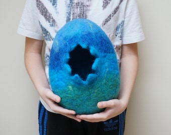 Felted egg shape nesting Bowl Basket for Candies Nuts Treasuries Halloween Pumpkin ready to ship Easter gift Trick or treat bag bucket