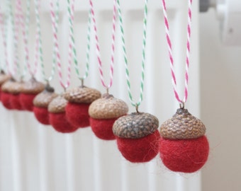 10 felted acorns ornament natural caps wool balls (0.75 - 1 in. size) white home Christmas tree hanging bauble decoration red