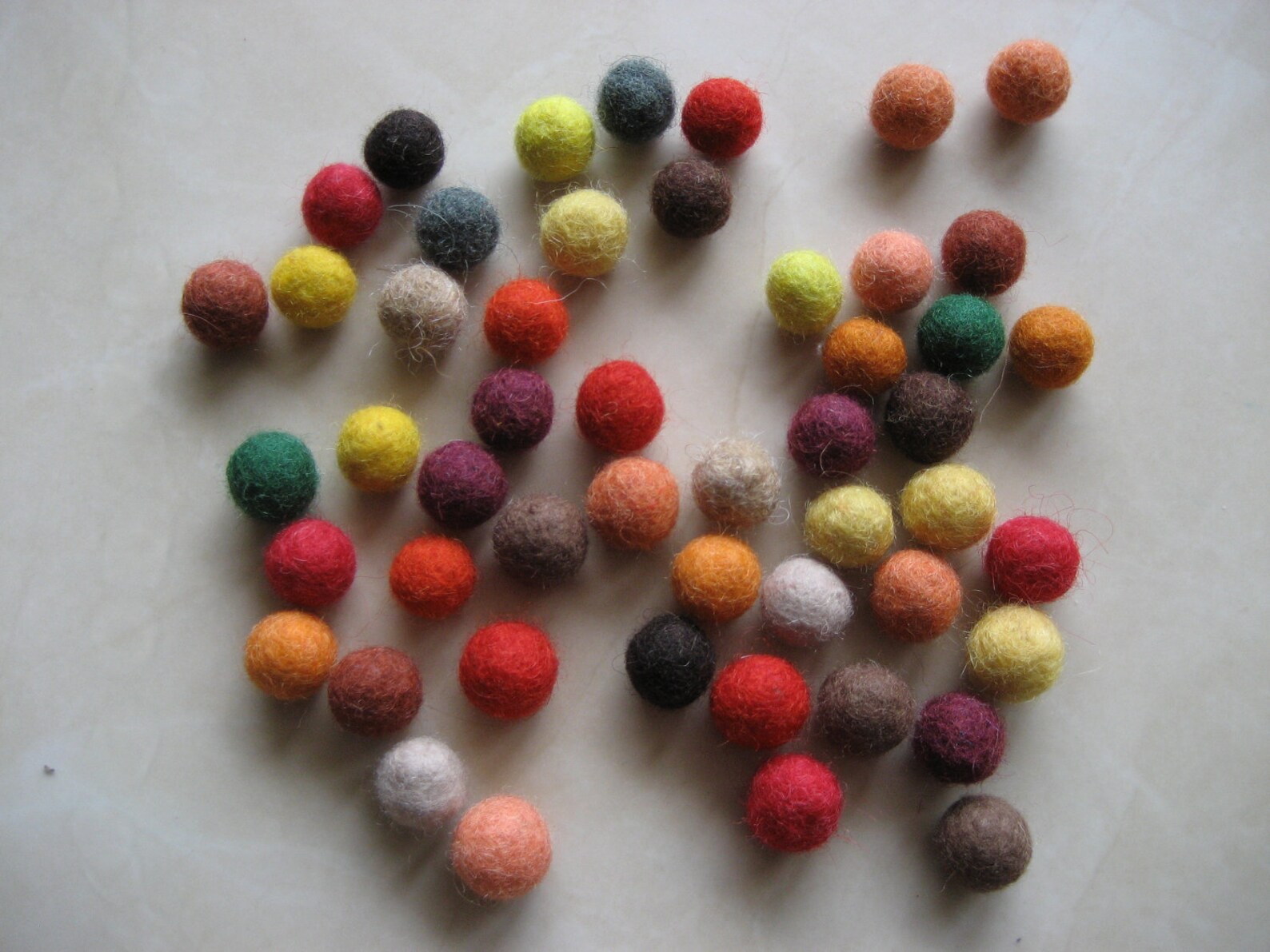50 Felt Wool Balls 1/2 In. Size Red Green Brown Black Yellow Etsy