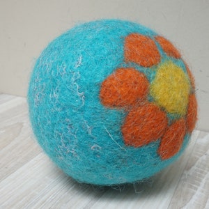 Big felt turquoise wool rattle ball, flower glitter extra large felted polka dots blue orange baby cat dog pet toddler toy game big children zdjęcie 8