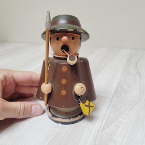 4.75&quot; German watchman incense smoker doll, vintage Christmas wooden man Figurine Retro made in Germany Erzgebirge burner räuchermännchen old