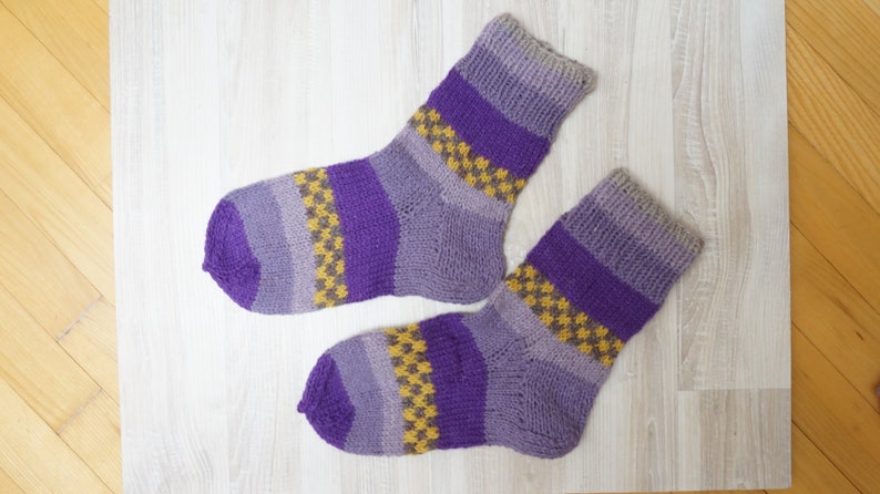 Purple gray yellow Socks Stockings hand knitted Leg warmer Christmas size 7 8 9 handmade unisex boy girl Wool woman scandinavian geometric image 4