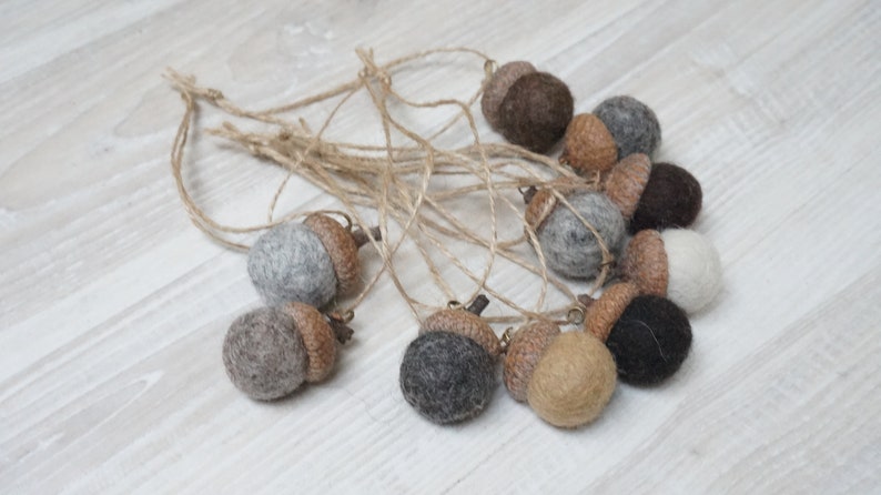 10 felted acorns ornament natural caps wool balls 0.75 1 in. size home Christmas tree hanging bauble decoration red purple turquoise neutral mix