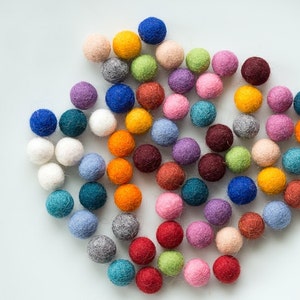 50 felt wool balls 1/2 in. size pink and purple color shades image 3