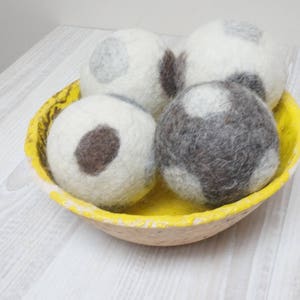Wool dryer balls, large, set of 3, natural non dyed, felted, polka dots white beige grey brown laundry cat dog pet baby children image 2