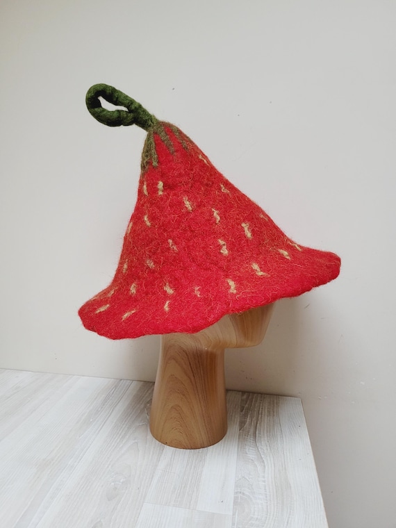 Strawberry Hat, Berry Design Felted Felt Wool Sauna Cap Red  display picture 1