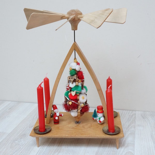 11" Erzgebirge Christmas tree pyramid carousel Santa Snowman candleholder candle holder dolls Vintage wooden Figurine made in Germany 1 tier