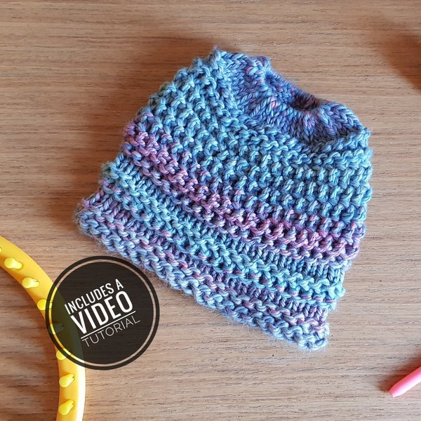 Loom Knit Messy Bun Hat / Ponytail Hat Pattern + Video Tutorial