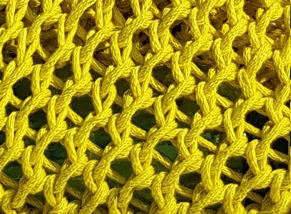 Loom Brioche Stitch Scarf pattern by Mireia Marcet