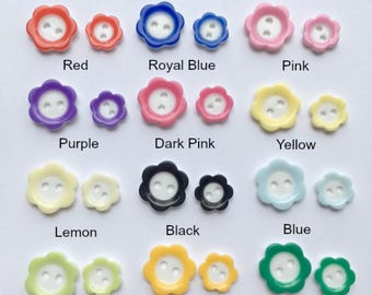 6 Smiley Flower Face 15mm or 18mm Buttons in 12 Colour Choices
