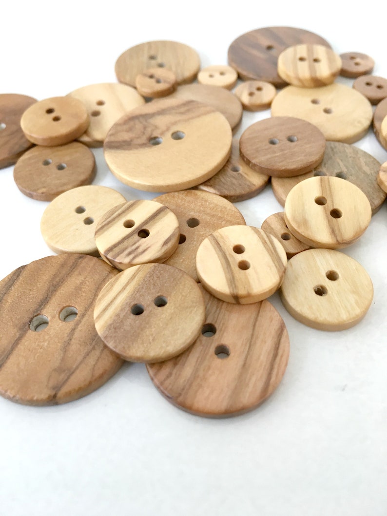 10 Black Coloured Wooden Toggle Buttons 15mm for Free UK Postage