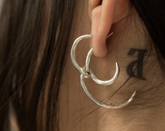 Antivirus earrring