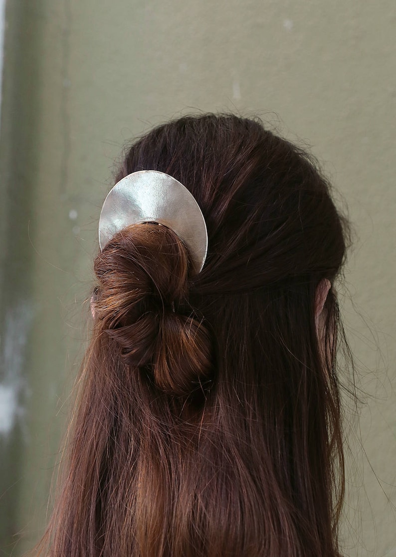 Cosmos hair pin image 2