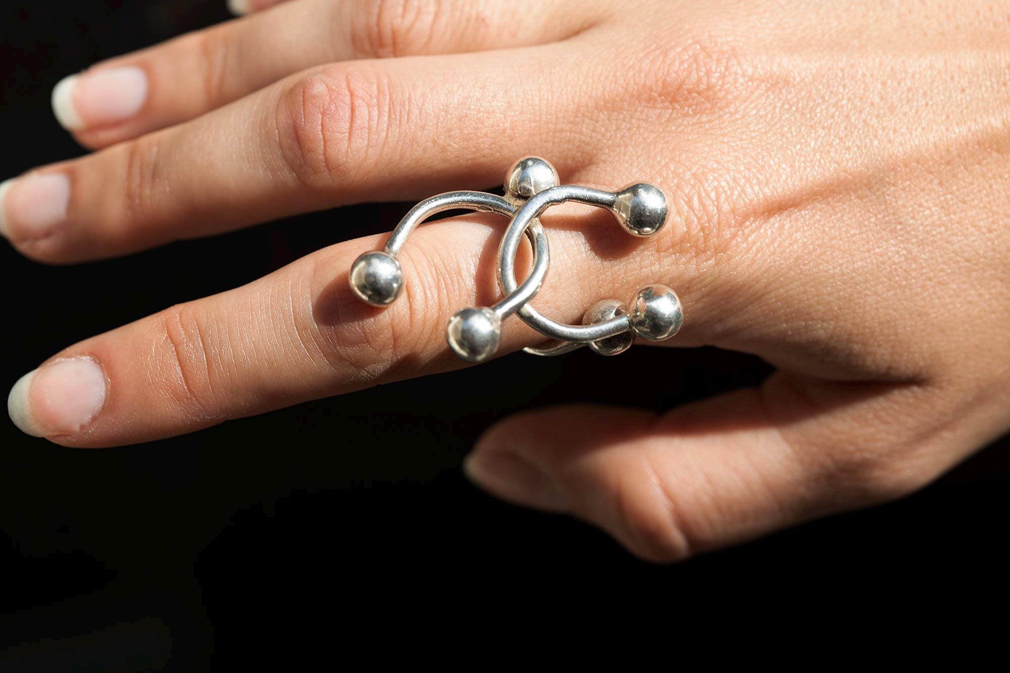 消えた指輪 - Etsy 日本