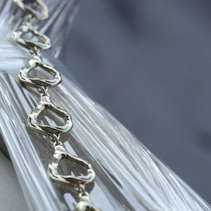 T55 necklace image 10