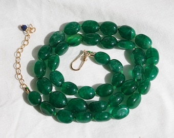 Hand-Knotted Emerald Green Quartz Beaded Necklace with Gold Clasp & Chain