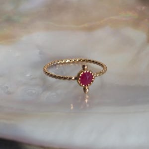Solid 14k Gold Natural Rose Cut Ruby Ring with Twisted Band, Size 6.75
