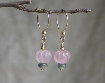 Rose Quartz Drop Earrings, Quartz and Labradorite, Pink and Gold Earrings, Blush Pink Quartz Earrings, Rose Quartz Gold Jewelry, Oval Quartz