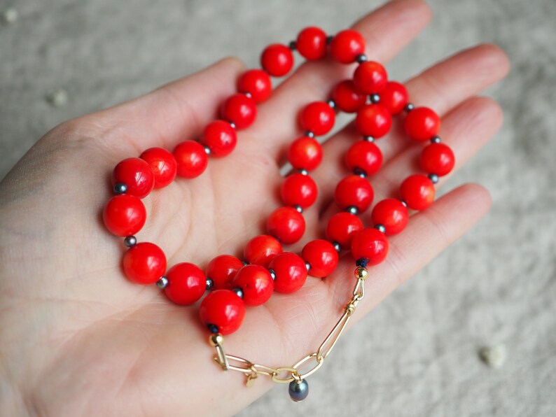 Large Red Coral Beaded Necklace, Coral and Pearl Statement Necklace, Big Coral Beads, 21 Layer Coral, Chunky Coral Necklace, Luxe Beads image 9