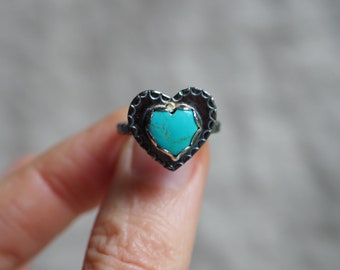 Turquoise Heart Ring, Silver Heart Ring, Stamped Heart Ring, Blue Heart, Kingman Turquoise, Dark Silver Ring, American turquoise, Love Ring