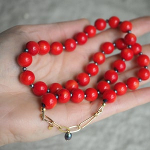 Large Red Coral Beaded Necklace, Coral and Pearl Statement Necklace, Big Coral Beads, 21 Layer Coral, Chunky Coral Necklace, Luxe Beads image 10