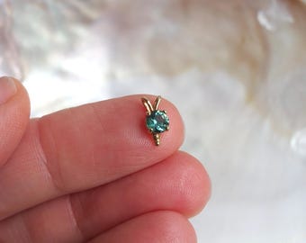 Dainty 14k Gold 4mm Sapphire Solitaire Pendant Ocean Blue Charm Necklace