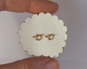 Solid 14k Gold Knot Stud Earrings