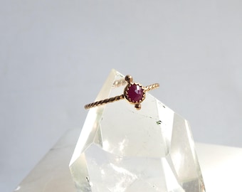 Natural Rose Cut Red Ruby Ring with Twisted Rope Band Solid 14k Gold, Size 6.75