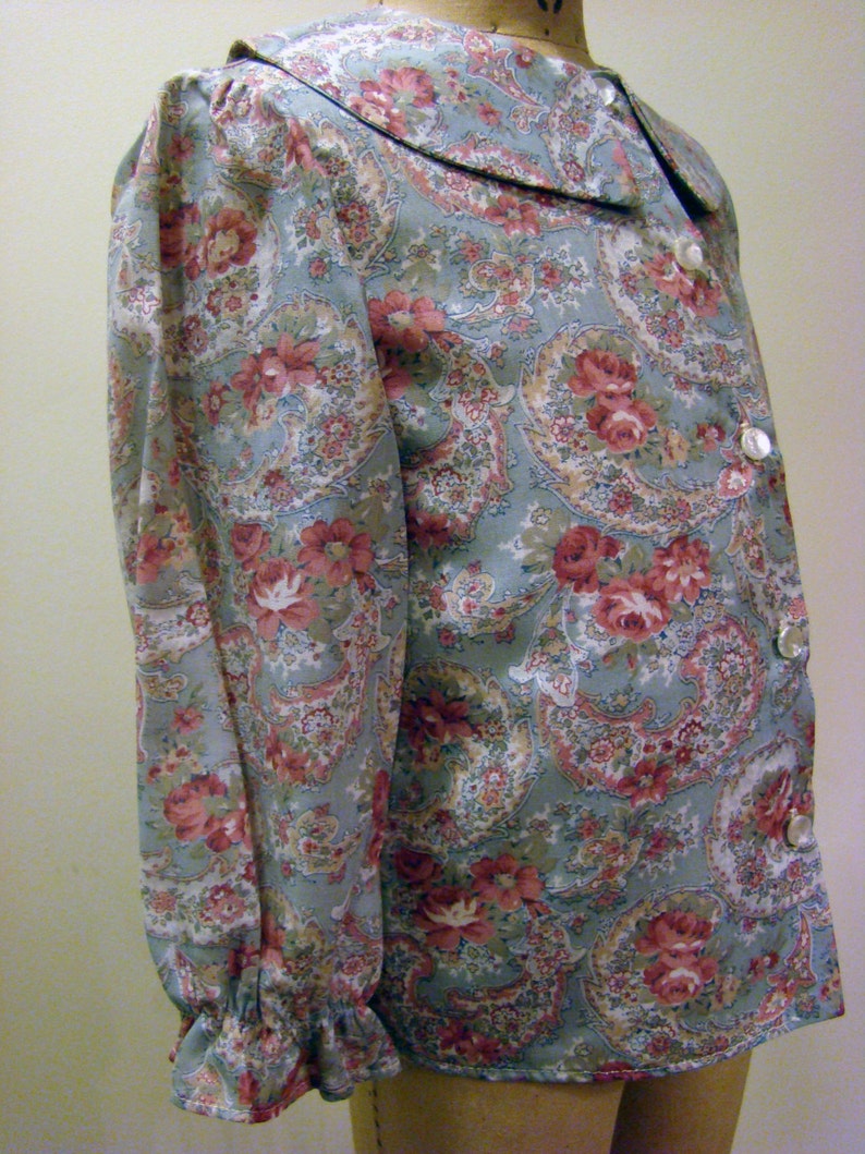 Girls Blouse Printed Light grey w/Pink/White Floral Paisleys | Etsy