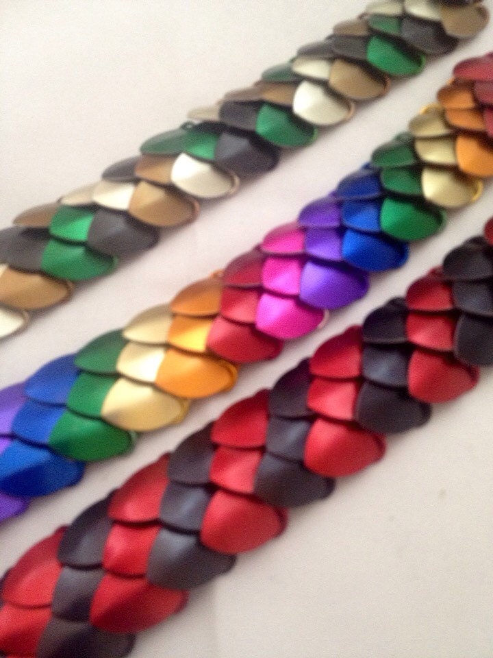 Scale Maille Bracelet Chainmaille Bracelet with small scales Etsy