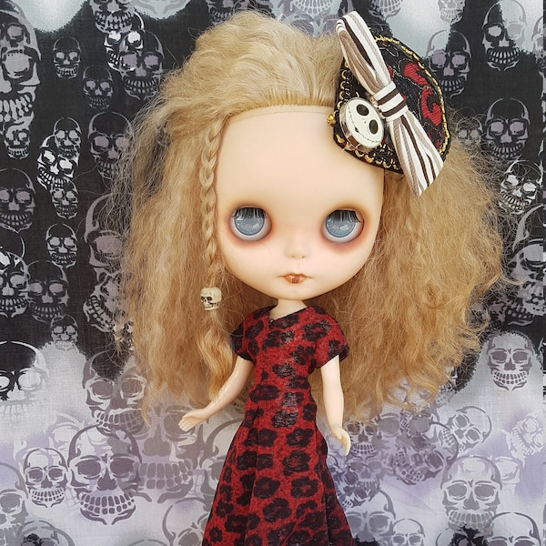 Gothic Outfit for Blythe Licca or similar body 2 pieces outfit dress   and hair tie