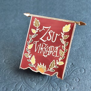 Zsu Viktara - Kiss of Deception by Mary Pearson Enamel Pin