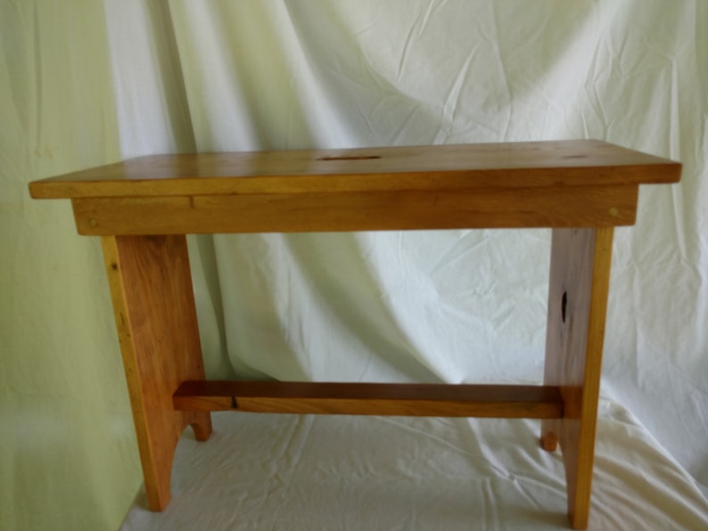 Pine Bench Reclaimed Barn Wood Mission Style Primitive Bench Farm House Furniture Cabin Decor Country Bench Entryway Bench