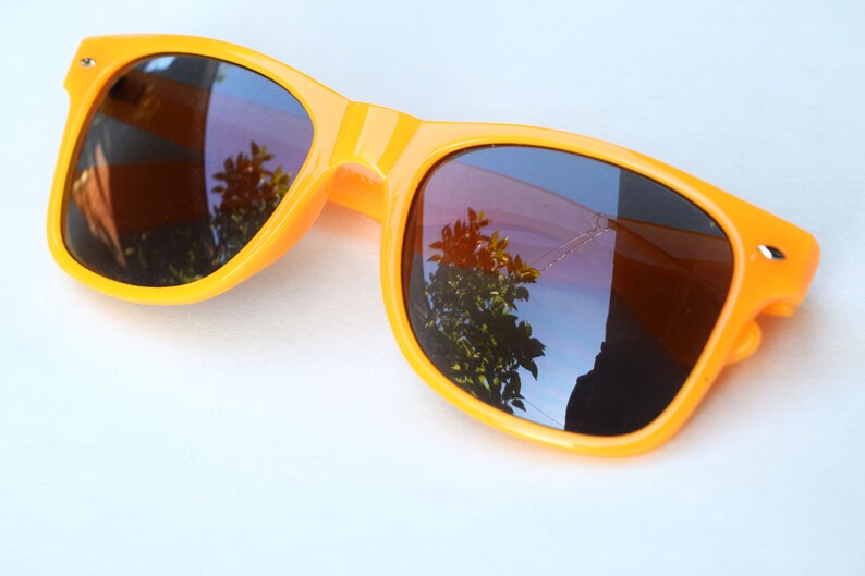 yellow wayfarer