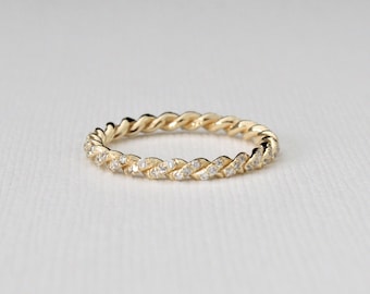 Diamond Twist Ring: Pave Band in 14K Yellow Gold