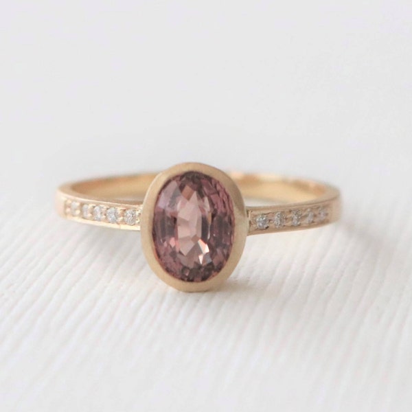 Oval Cranberry Peach Sapphire Diamond Ring in 14K Matte Yellow Gold