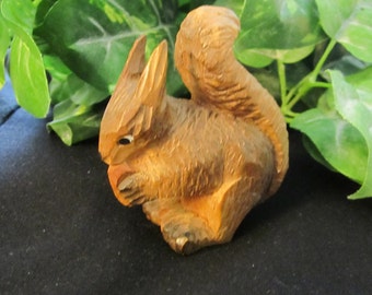 Squirrel, wood, hand carved, animal, forest