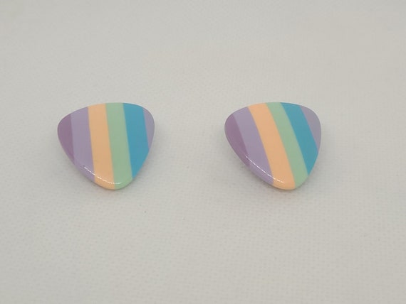 Pastel Rainbow Clip-on Earrings 1980s | Retro Tri… - image 1