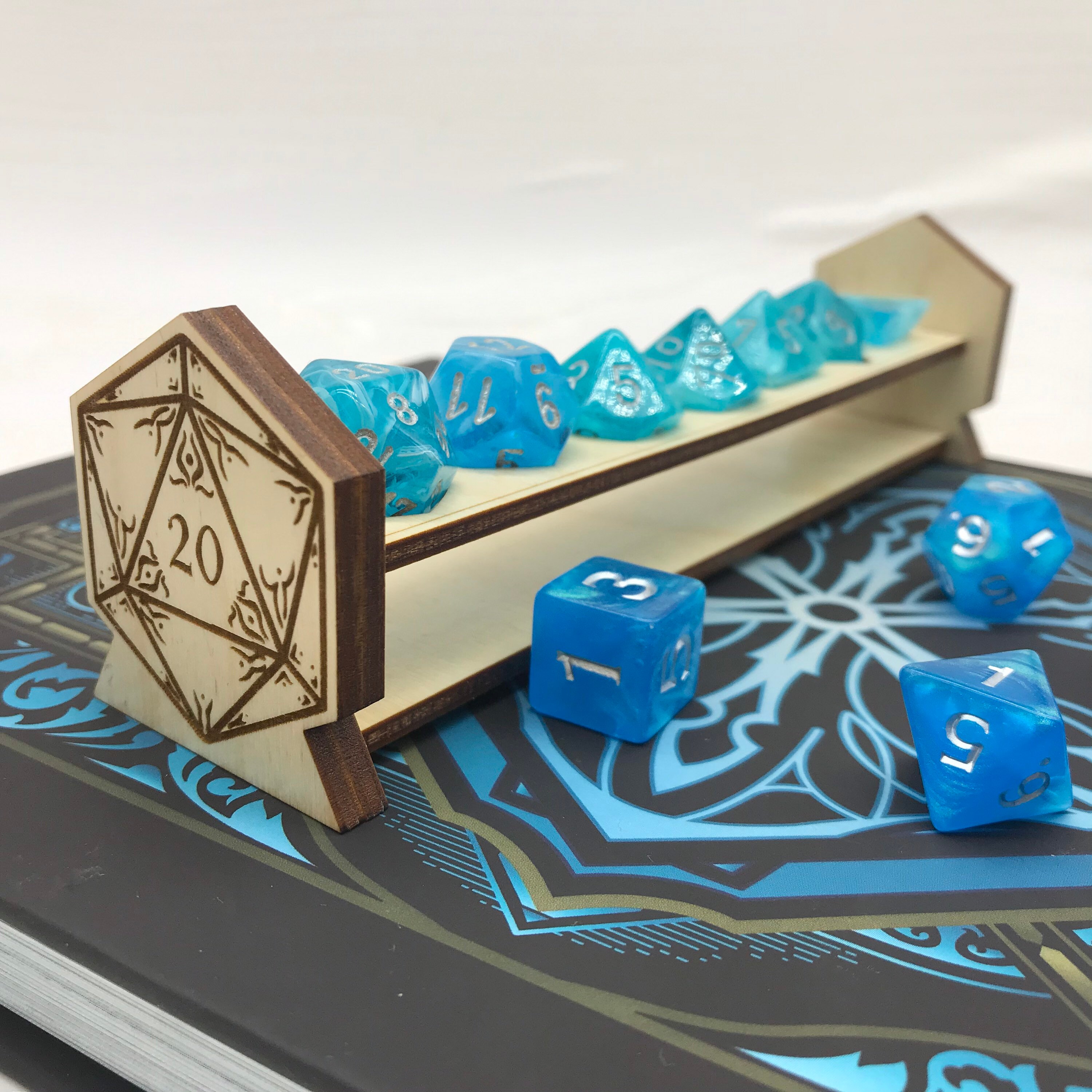 Dungeons and Dragons Wooden Polyhedral Dice Holder with D20 Etsy
