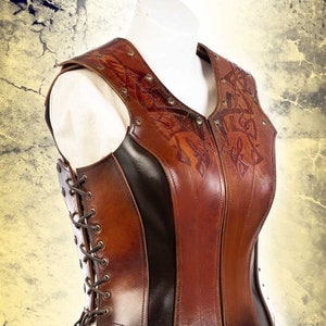 Shieldmaiden Cuirass - Epic - Leather Armor for LARP and Cosplay